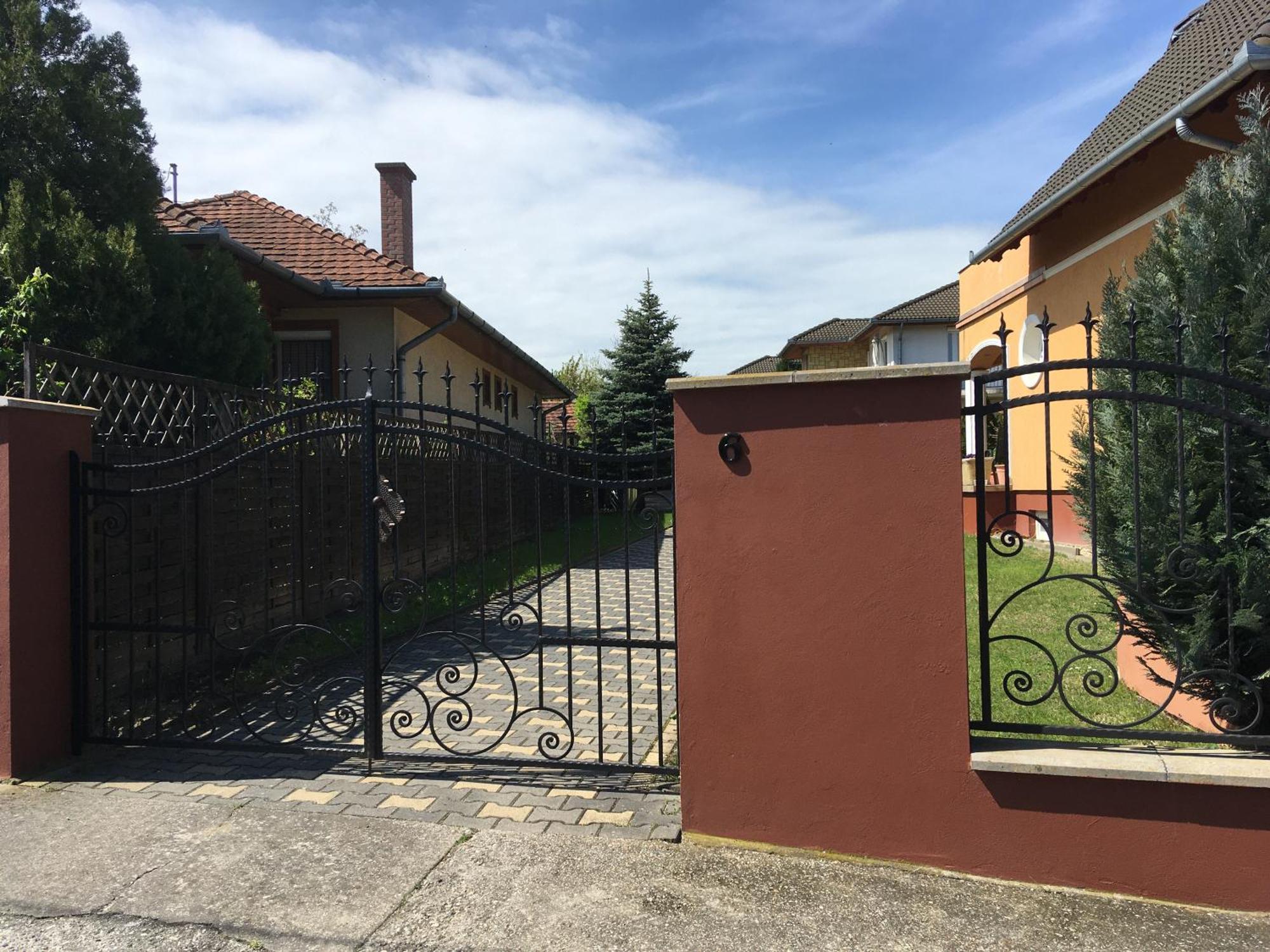 Balatonlelle Apartmanhaz Exterior photo